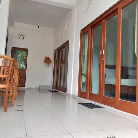 Komang Homestay Amed Buitenkant foto