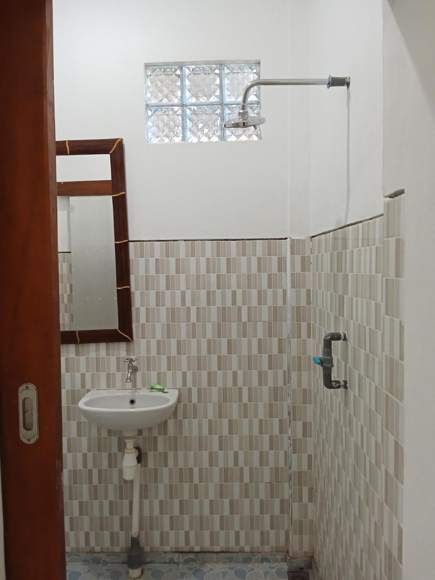 Komang Homestay Amed Buitenkant foto