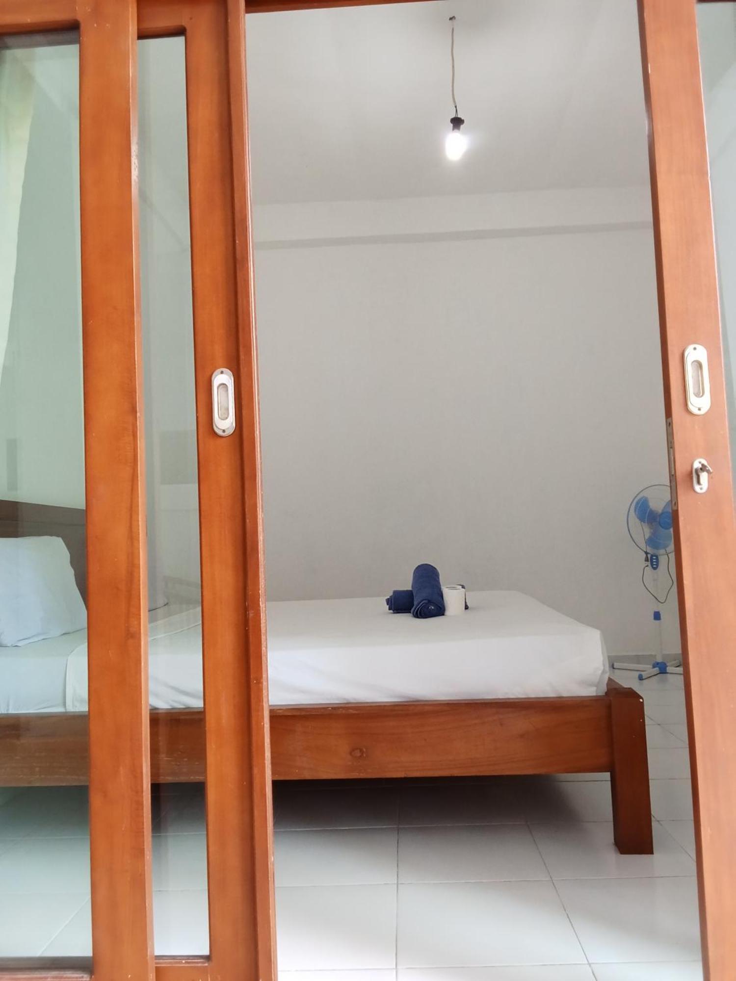 Komang Homestay Amed Buitenkant foto